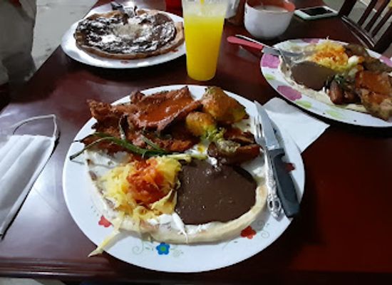 guatemala/puerto-barrios/restaurant/antojitos-la-negra