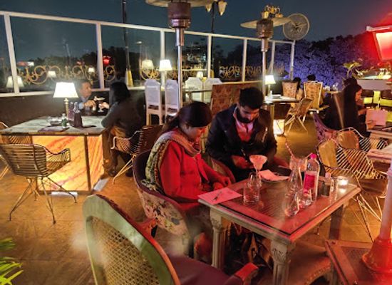 india/delhi/restaurant/dramz-delhi