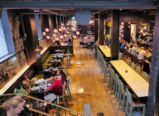 pennsylvania/pittsburgh/downtown-pittsburgh/restaurant/the-commoner
