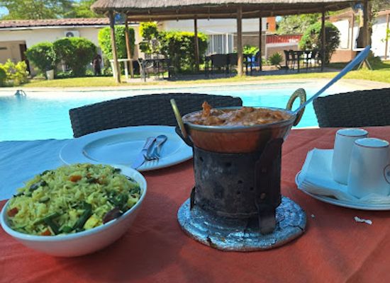 zambia/kasanka-bat-forest/restaurant/dil-restaurant