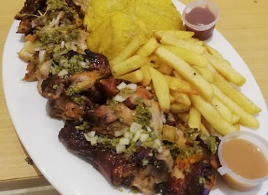 panama/colon/restaurant/parrilla-bar-the-jungle
