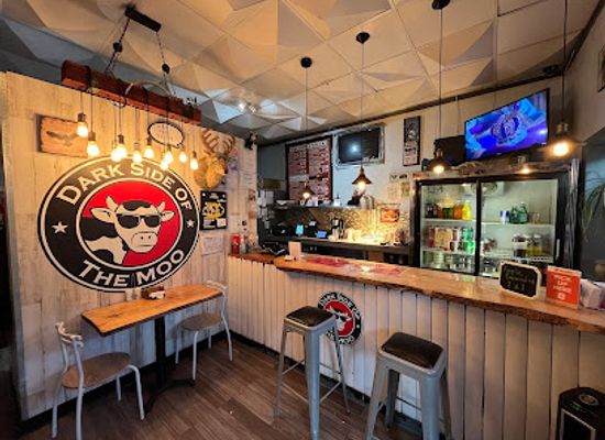 new-jersey/jersey-city/restaurant/dark-side-of-the-moo