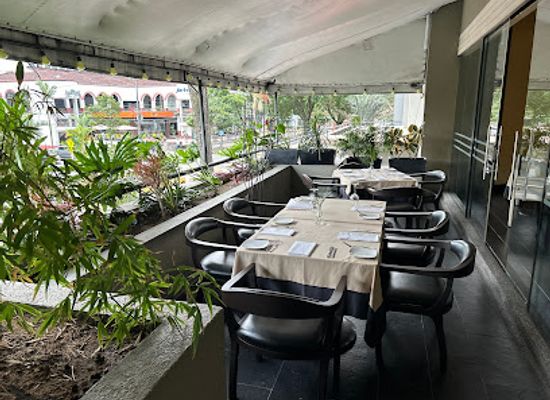 colombia/coffee-axis/restaurant/restaurante-ebano-movich-pereira