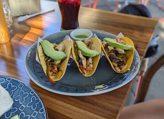 costa-rica/jaco/restaurant/tacos-locos
