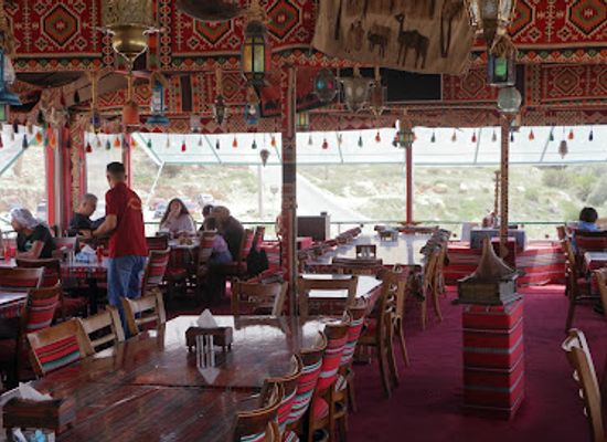 jordan/shobak-castle/restaurant/my-mom-s-recipe-restaurant