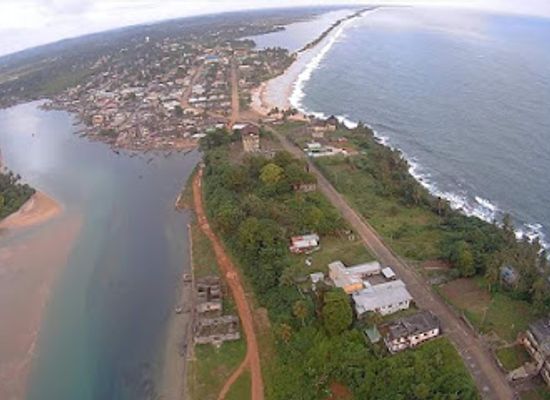 liberia/maryland-county/restaurant/front-porch