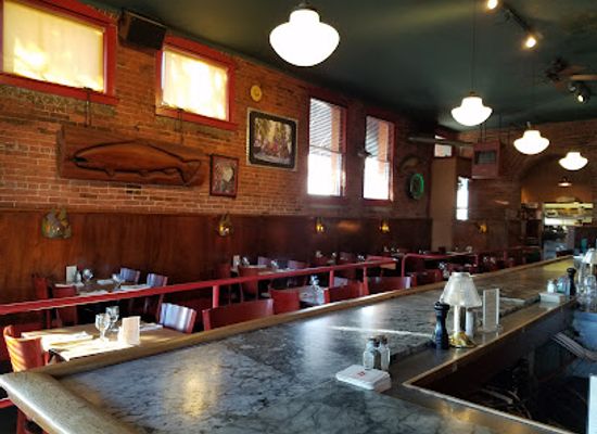 washington/everett/restaurant/buck-s-american-cafe