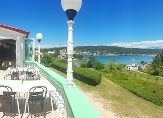 croatia/kvarner-gulf/restaurant/hotel-restaurant-pivac