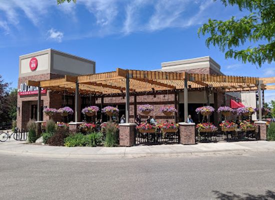 montana/gallatin-canyon/restaurant/old-chicago-pizza-taproom