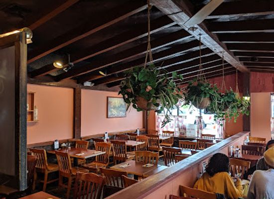 massachusetts/waltham/restaurant/josephs-two