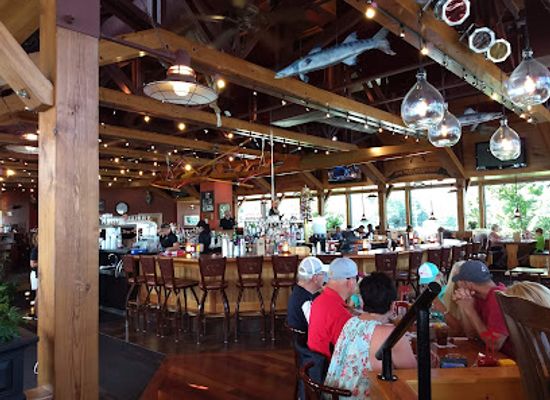 ohio/great-black-swamp/restaurant/the-boardwalk