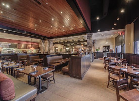 delaware/fort-delaware-state-park/restaurant/firebirds-wood-fired-grill