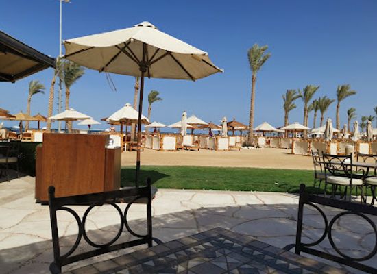 egypt/eastern-desert/restaurant/tanga-beach-restaurant