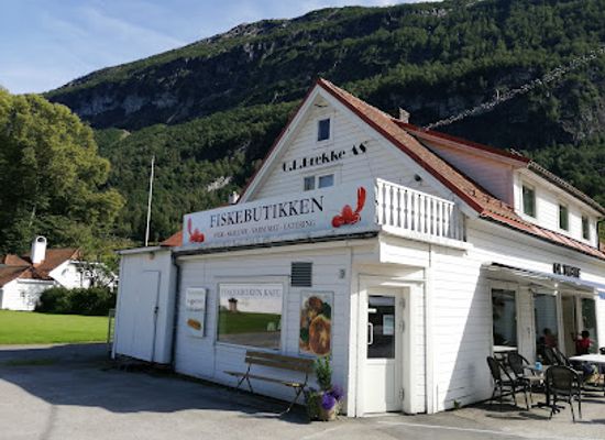 norway/sogn-og-fjordane/restaurant/o-l-brekke-as