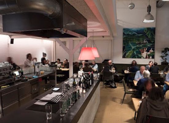austria/vienna/restaurant/das-lokal-im-hof