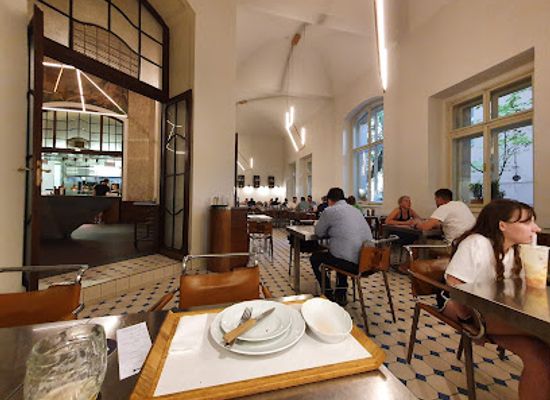 czechia/bohemian-paradise/restaurant/kantyna