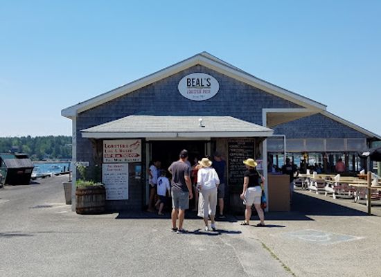maine/acadia-national-park/restaurant/beal-s-lobster-pier