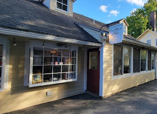 massachusetts/berkshires/restaurant/once-upon-a-table