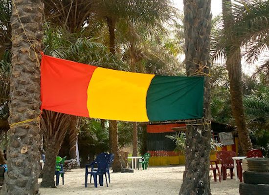 guinea/kindia-region/restaurant/restaurant-le-syli-de-tayaki