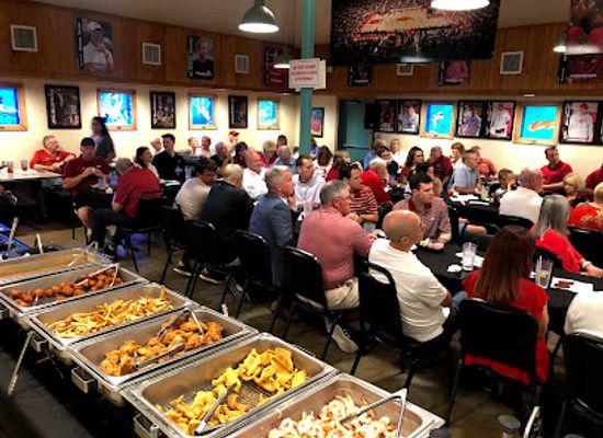 arkansas/fayetteville/restaurant/catfish-hole-fayetteville