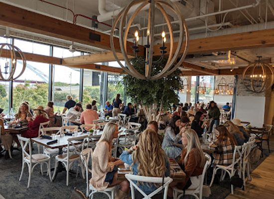 tennessee/nashville-basin/restaurant/the-hampton-social-nashville