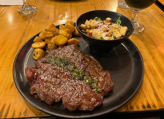 colombia/bogota/parque-de-la-93/restaurant/toro-mccoy-parque-de-la-93