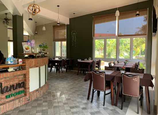 cambodia/battambang/restaurant/manna-kitchen