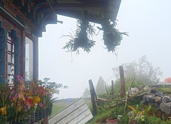 bhutan/lhuentse/restaurant/samba-zoksong
