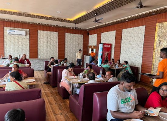 india/varanasi/varanasi-cantt/restaurant/the-urban-food-court