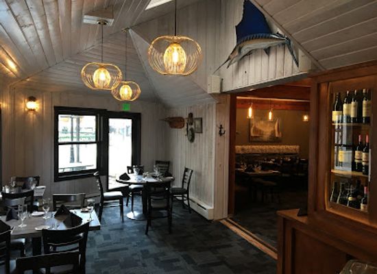 colorado/vail/restaurant/montauk-seafood-grill