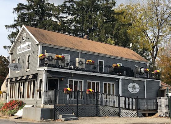connecticut/litchfield-hills/restaurant/the-old-oak-tavern