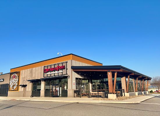 pennsylvania/great-valley/restaurant/chickie-s-pete-s