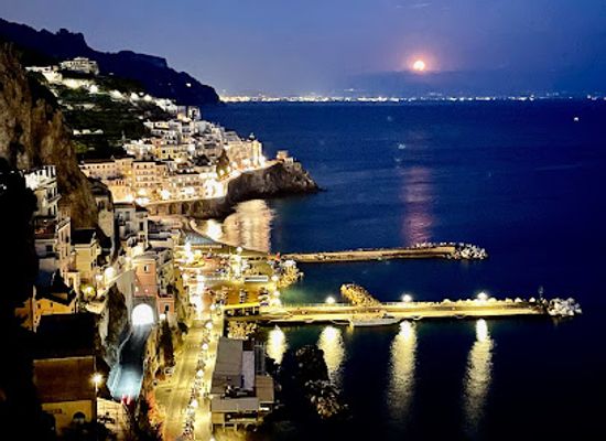 italy/amalfi-coast/restaurant/dei-cappuccini