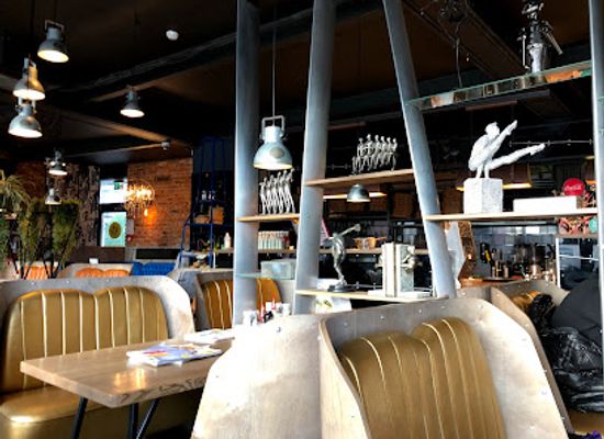 latvia/liepaja/restaurant/cili-pizza