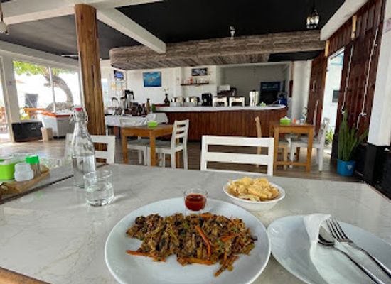 maldives/guraidhoo-island/restaurant/hiraeth-island-home