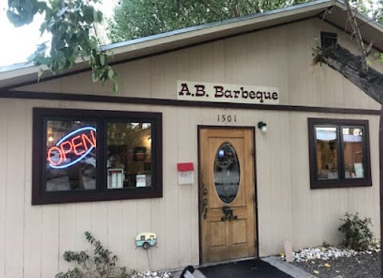 wyoming/cheyenne/restaurant/ab-bbq
