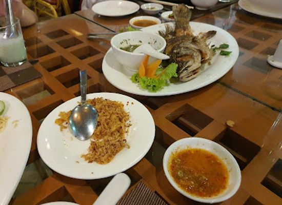 myanmar-burma/bago-region/restaurant/royal-taste