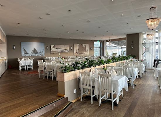 sweden/gothenburg-archipelago/restaurant/langedrag-vardshus