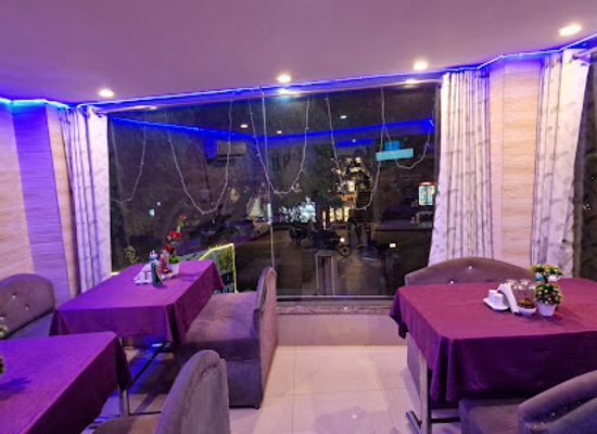 india/agra/taj-ganj/restaurant/amazing-restaurant