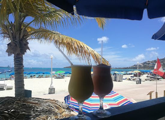 sint-maarten/dawn-beach/restaurant/harmony-cafe