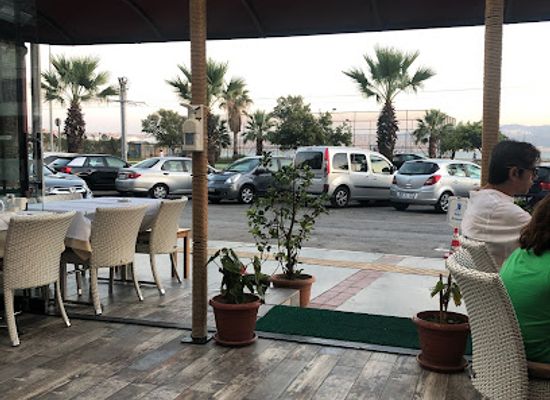 turkiye/izmir/karsiyaka/restaurant/karsiyaka-yelken-restaurant