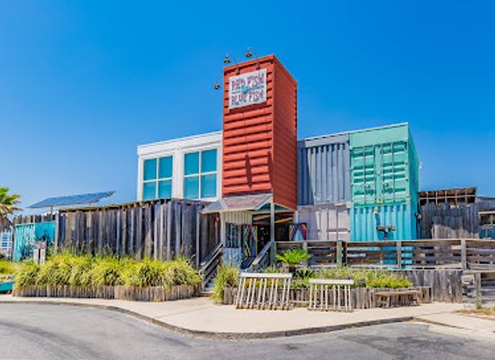 florida/panhandle/restaurant/red-fish-blue-fish-pensacola-beach