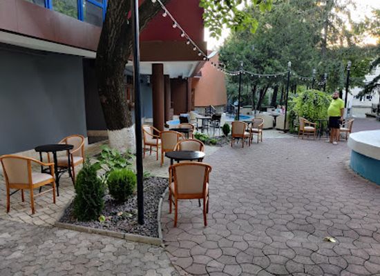 moldova/orhei/restaurant/samurai-sushi-rolls-terrace-orhei