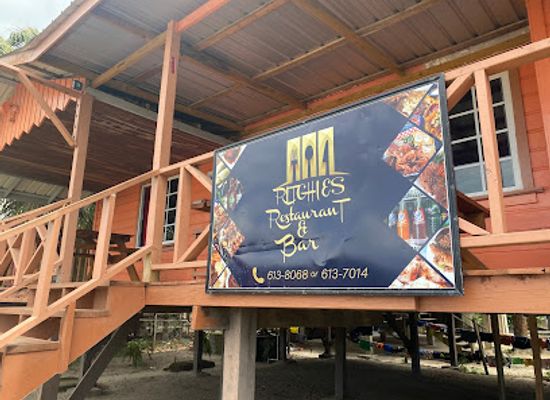 belize/toledo-district/restaurant/richies-restaurant-bar