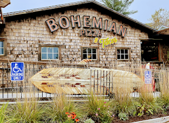 connecticut/litchfield-hills/restaurant/bohemian-pizza-and-tacos