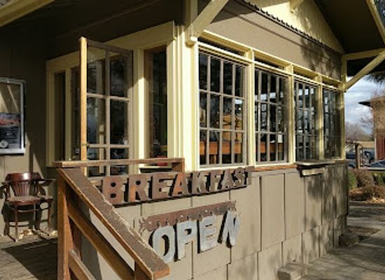 oregon/bend/restaurant/chow