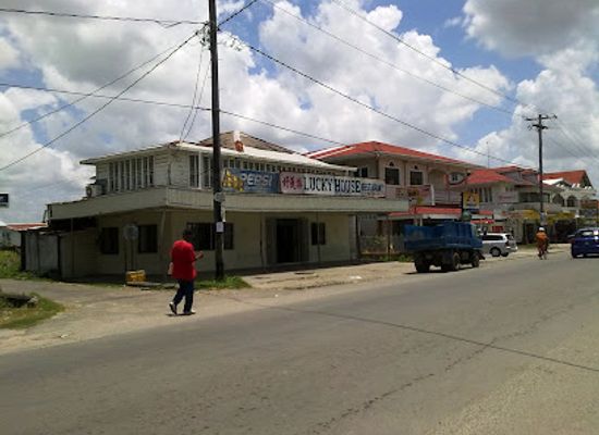 guyana/new-amsterdam/restaurant/lucky-house-restaurant