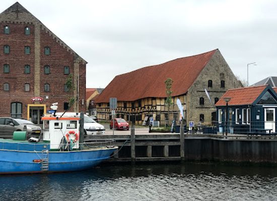 denmark/lolland/restaurant/madambla
