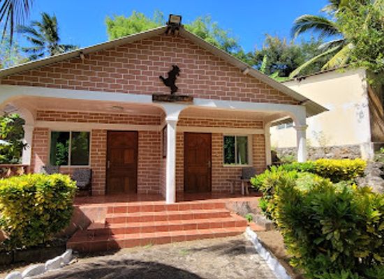 comoros/moheli/restaurant/auberge-les-abou