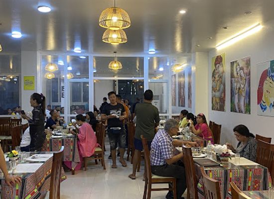 vietnam/ha-long-bay/restaurant/vanakkam-indian-family-restaurant-taste-of-india